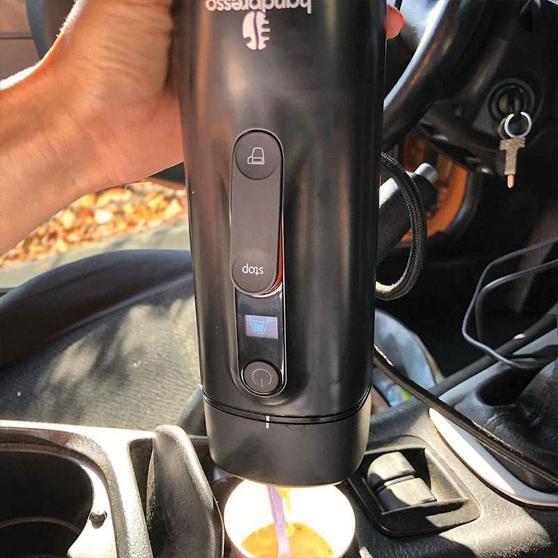 Handpresso Auto machine expresso voiture 12V - cafetière dosette expresso  E.S.E. ou café moulu pour prise allume cigare - Cdiscount Maison