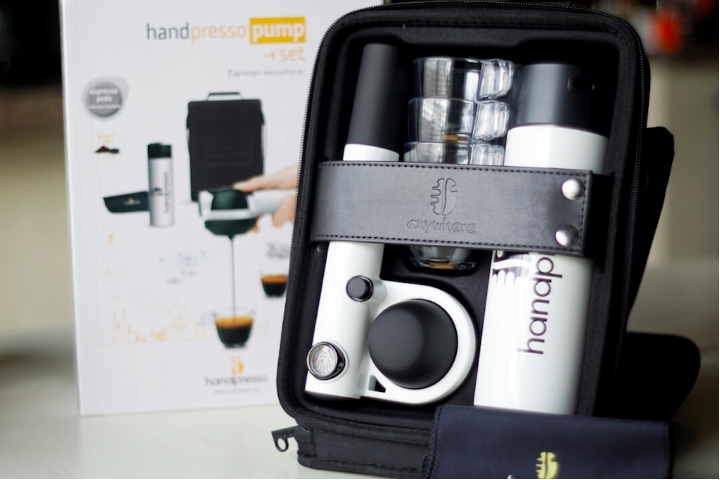 Manual, battery-powered and on board coffee makers and espresso machines -  Handpresso sas